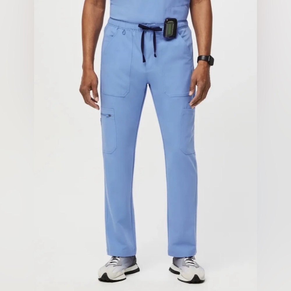 FIGS Men’s Technical Collection Cargo Scrub Pants